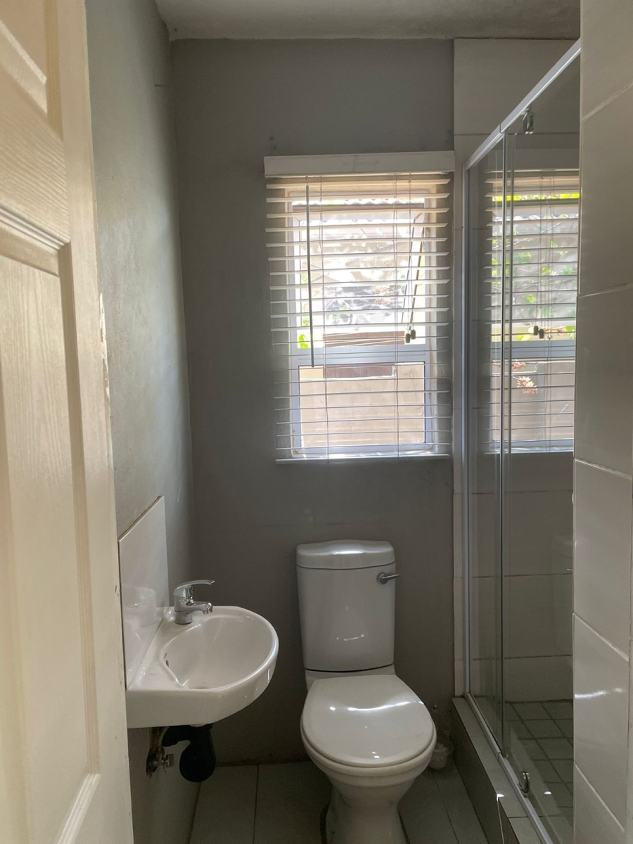 1 Bedroom Property for Sale in Cosmo City Gauteng