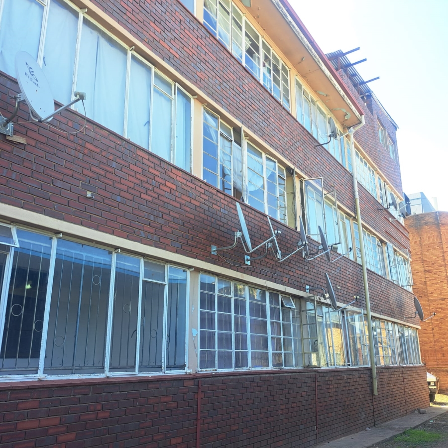 1 Bedroom Property for Sale in Pretoria Central Gauteng