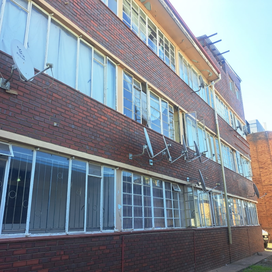 1 Bedroom Property for Sale in Pretoria Central Gauteng