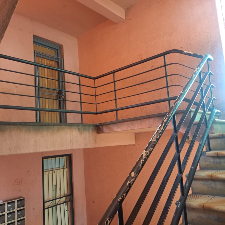 1 Bedroom Property for Sale in Pretoria Central Gauteng