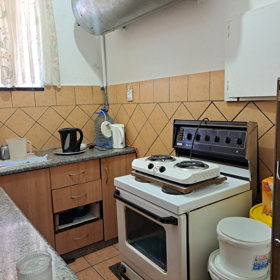 1 Bedroom Property for Sale in Pretoria Central Gauteng