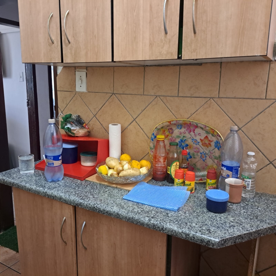 1 Bedroom Property for Sale in Pretoria Central Gauteng