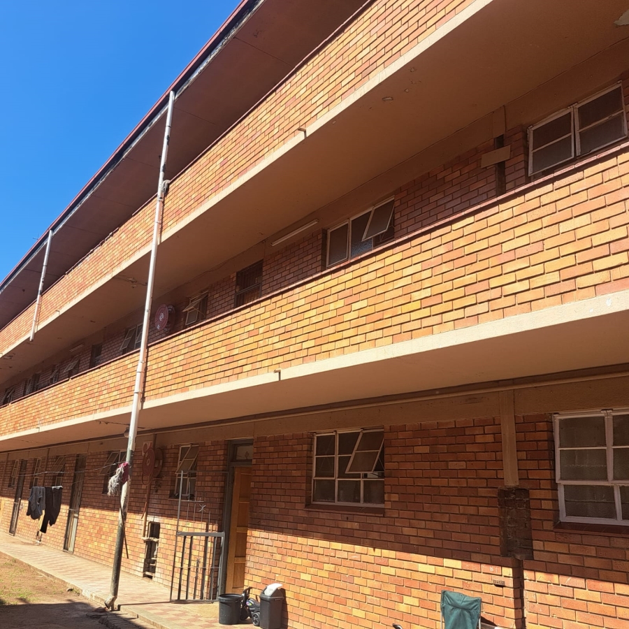 1 Bedroom Property for Sale in Pretoria Central Gauteng