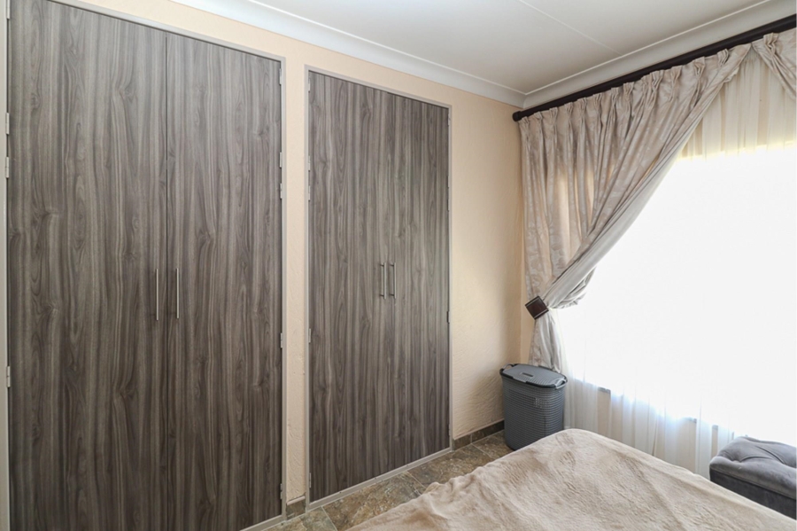 3 Bedroom Property for Sale in Edelweiss Gauteng