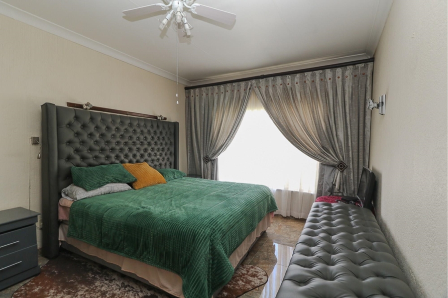 3 Bedroom Property for Sale in Edelweiss Gauteng
