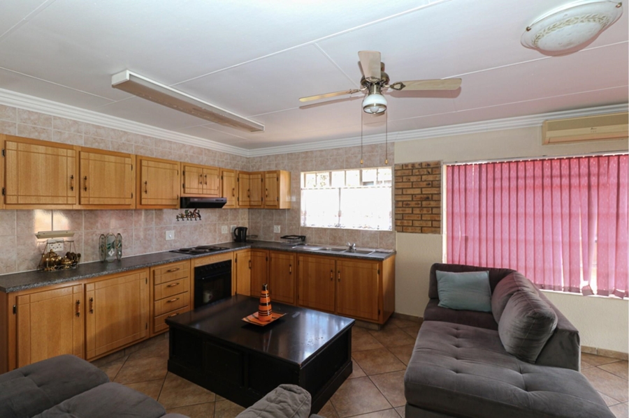 3 Bedroom Property for Sale in Edelweiss Gauteng