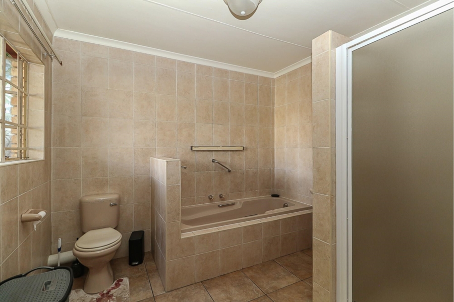 3 Bedroom Property for Sale in Edelweiss Gauteng