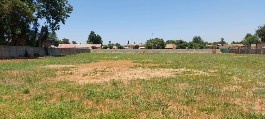 0 Bedroom Property for Sale in Crystal Park Gauteng