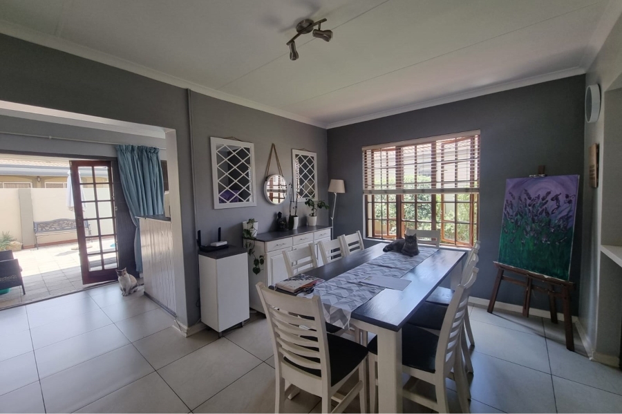 2 Bedroom Property for Sale in Beyers Park Gauteng