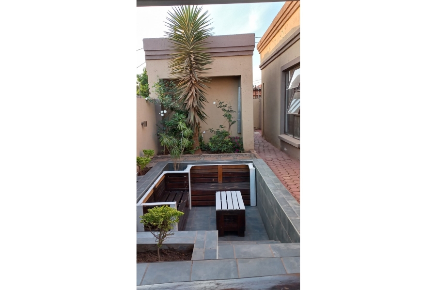 3 Bedroom Property for Sale in Soshanguve South Ext 1 Gauteng