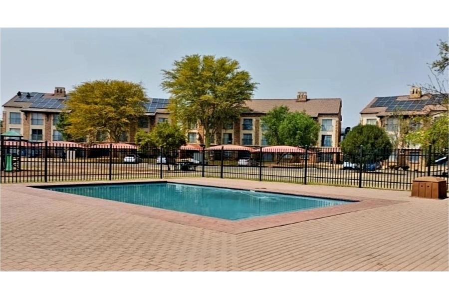 1 Bedroom Property for Sale in Karenpark Gauteng