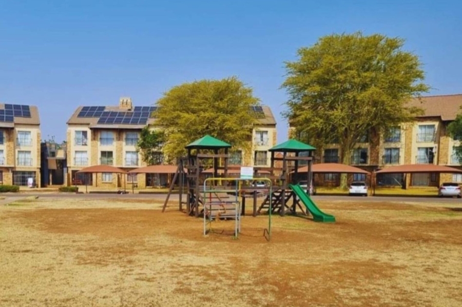 1 Bedroom Property for Sale in Karenpark Gauteng