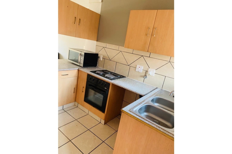 2 Bedroom Property for Sale in Clarina Gauteng