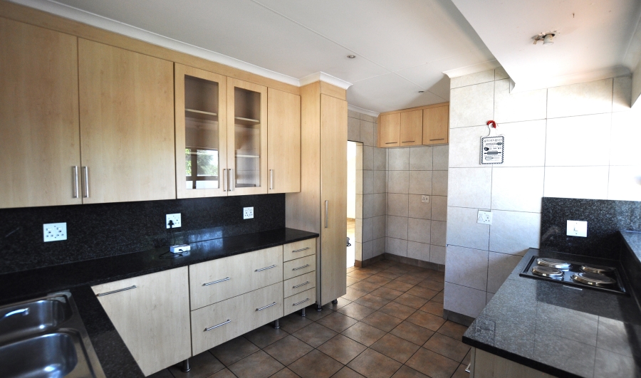 3 Bedroom Property for Sale in Vorna Valley Gauteng