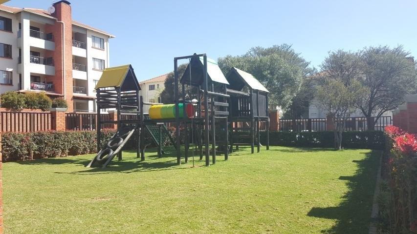 To Let 2 Bedroom Property for Rent in Acacia Gauteng
