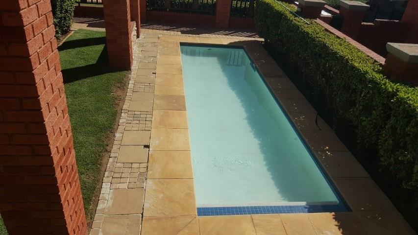 To Let 2 Bedroom Property for Rent in Acacia Gauteng