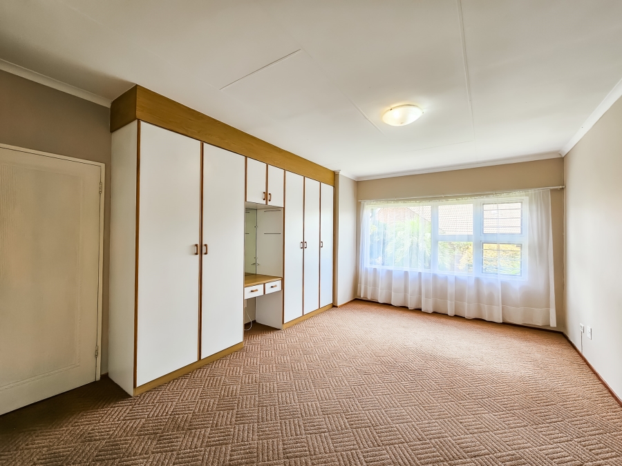 2 Bedroom Property for Sale in Garsfontein Gauteng