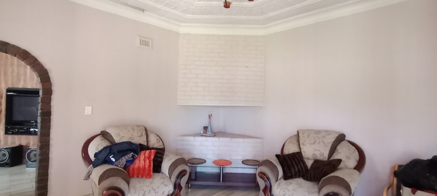 6 Bedroom Property for Sale in Selection Park Gauteng