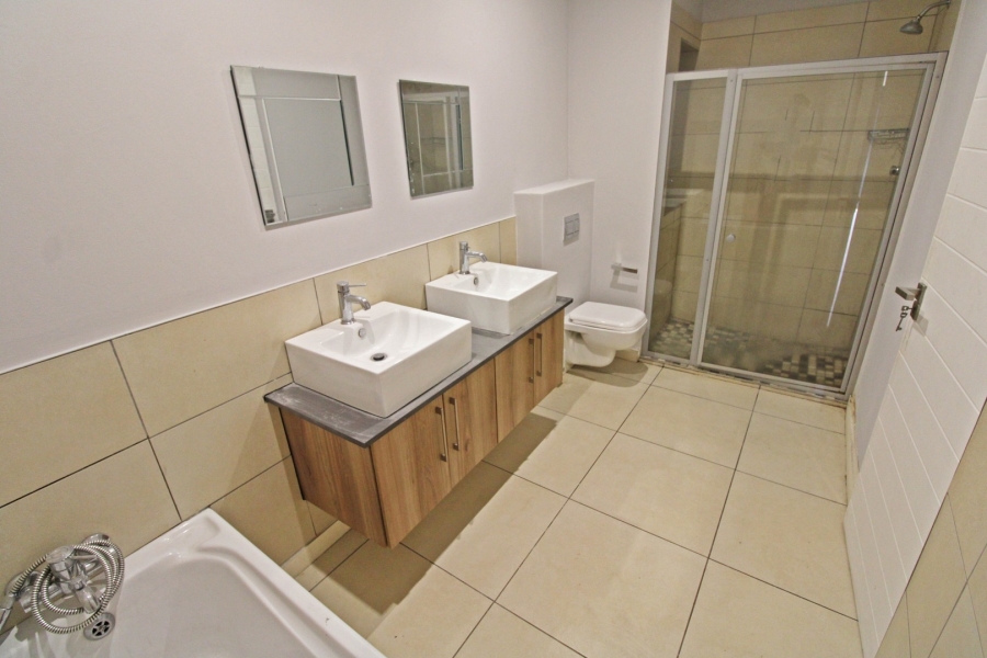 To Let 2 Bedroom Property for Rent in Bryanston Gauteng