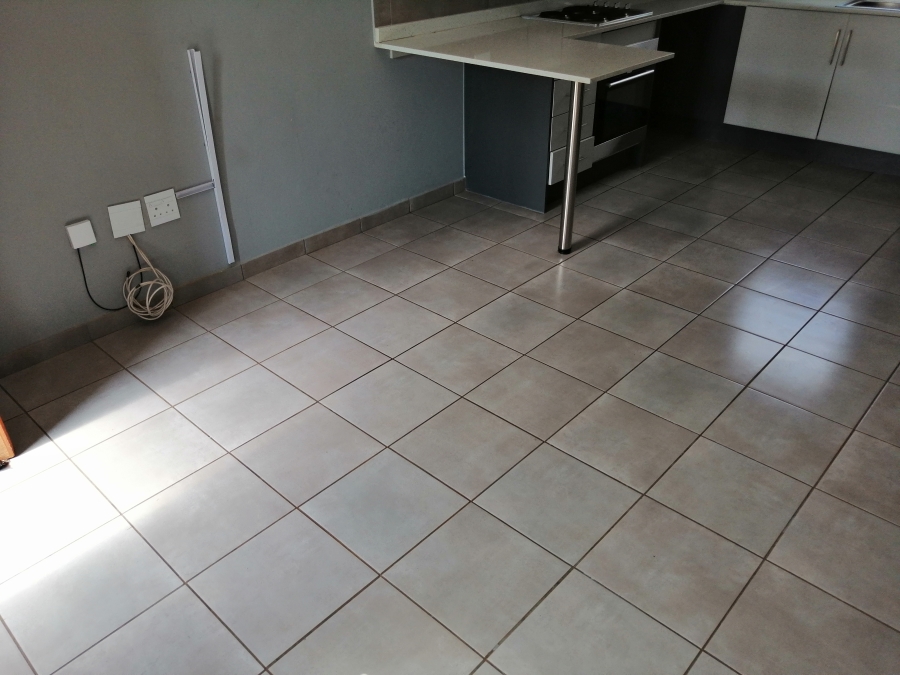 3 Bedroom Property for Sale in Groblerpark Gauteng