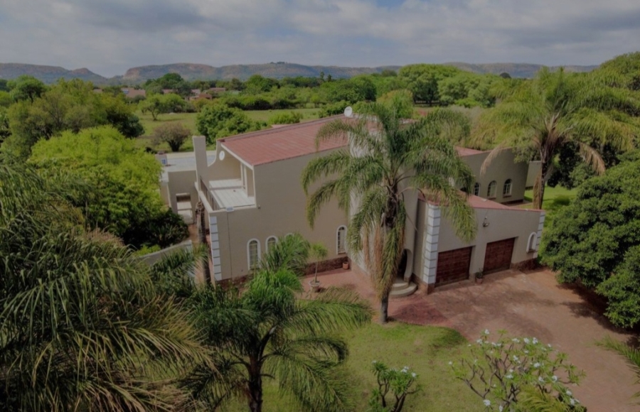 6 Bedroom Property for Sale in Winternest Gauteng
