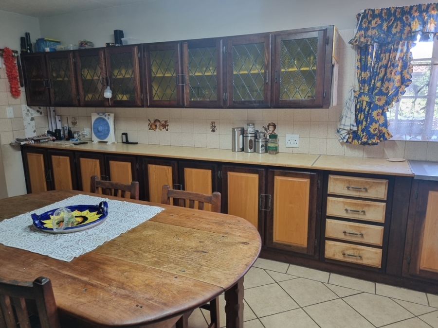 6 Bedroom Property for Sale in Winternest Gauteng