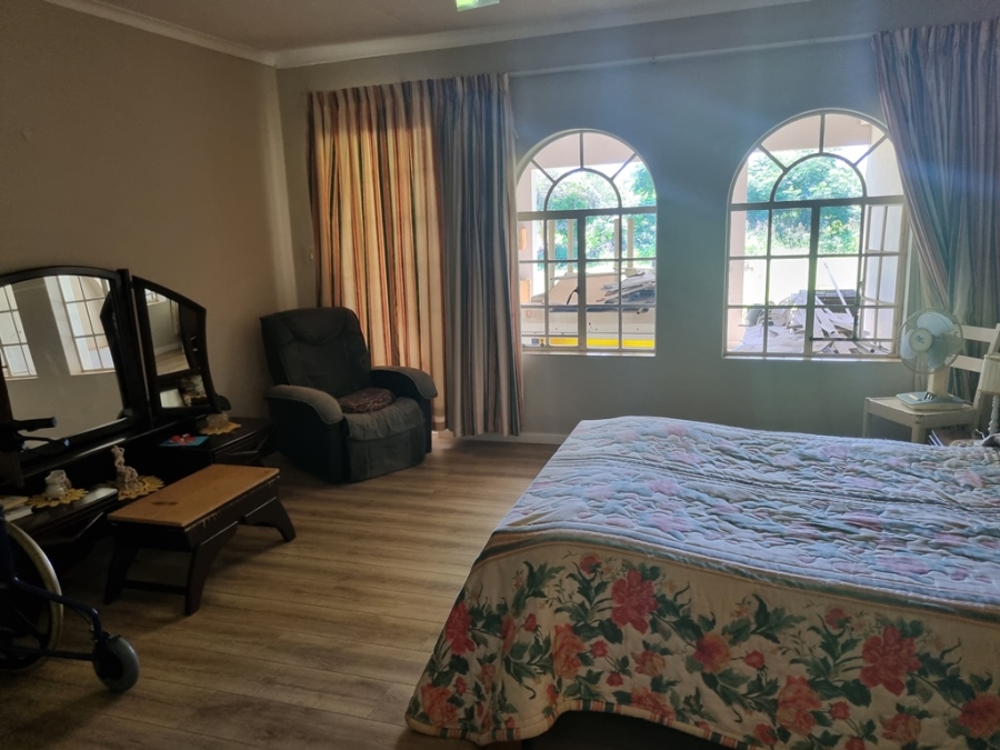 6 Bedroom Property for Sale in Winternest Gauteng