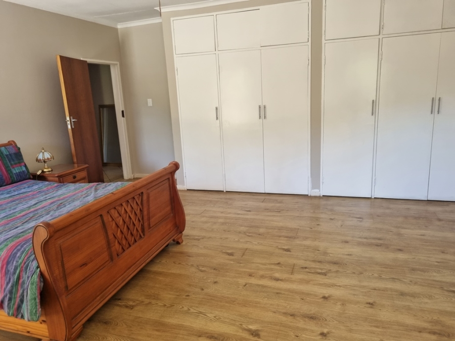 6 Bedroom Property for Sale in Winternest Gauteng