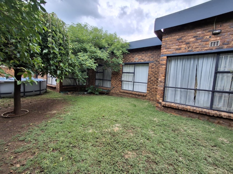 4 Bedroom Property for Sale in Dalpark Ext 1 Gauteng