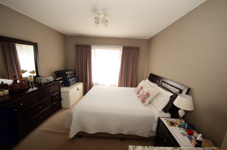 2 Bedroom Property for Sale in Dowerglen Ext 4 Gauteng