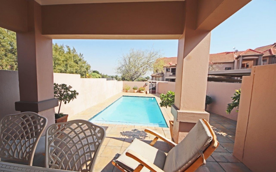 2 Bedroom Property for Sale in Dowerglen Ext 4 Gauteng
