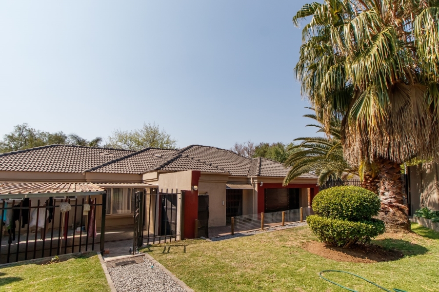 4 Bedroom Property for Sale in The Reeds Gauteng