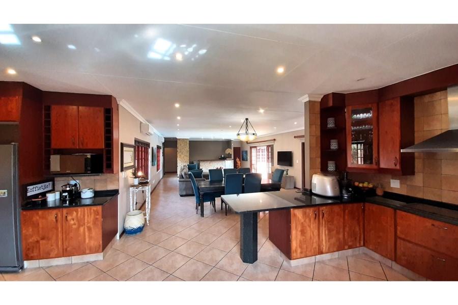 4 Bedroom Property for Sale in Henley on Klip Gauteng