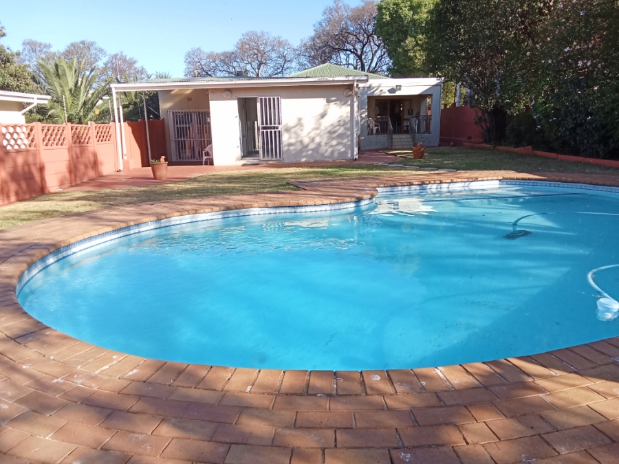 4 Bedroom Property for Sale in Kensington Gauteng