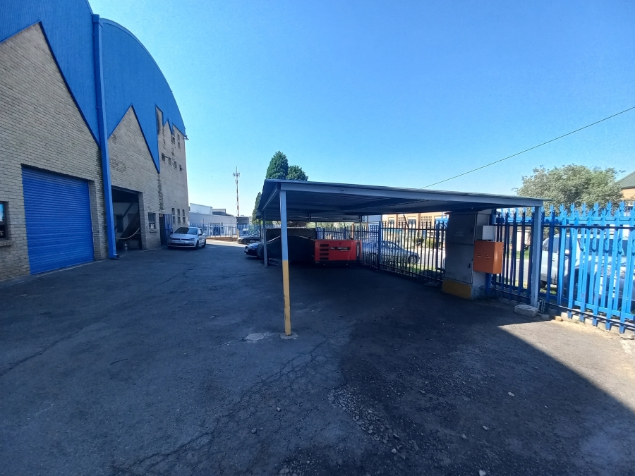 To Let commercial Property for Rent in Barbeque Downs Gauteng