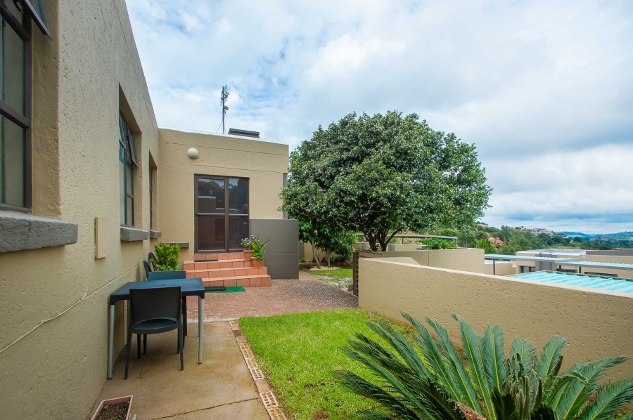 3 Bedroom Property for Sale in Helderkruin Gauteng