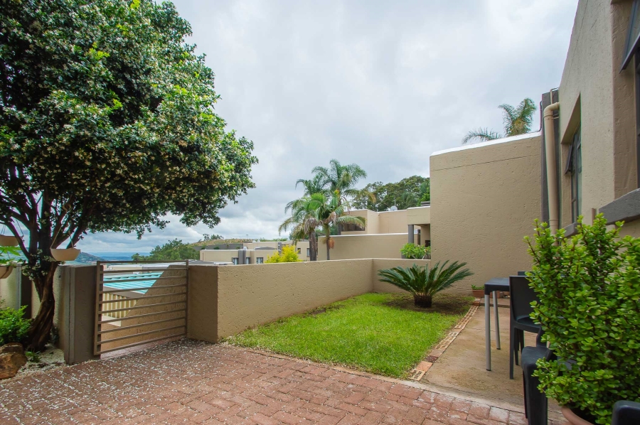 3 Bedroom Property for Sale in Helderkruin Gauteng