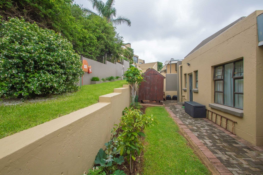 3 Bedroom Property for Sale in Helderkruin Gauteng