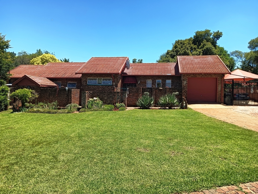 3 Bedroom Property for Sale in Wierda Park Gauteng