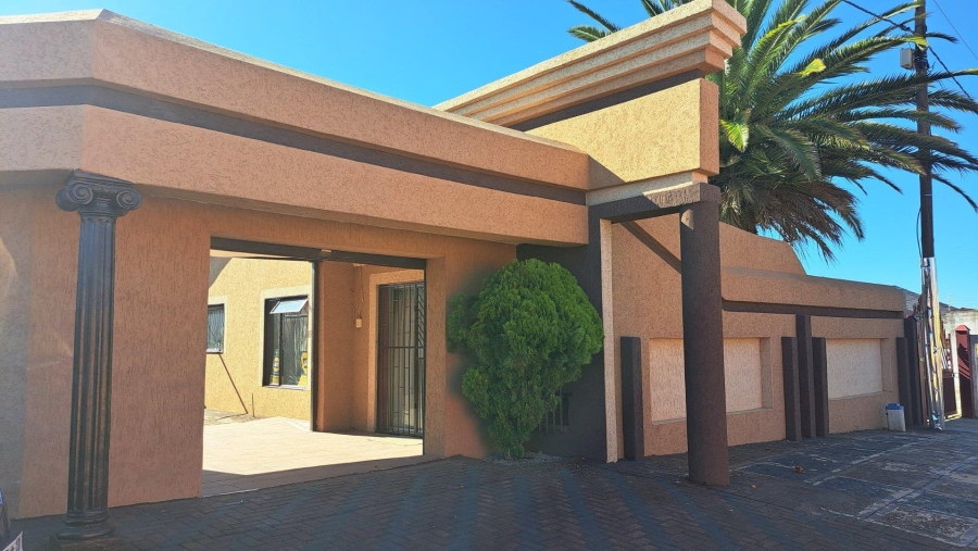 2 Bedroom Property for Sale in Lebanon Gauteng
