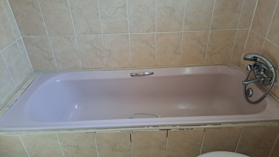 2 Bedroom Property for Sale in Lebanon Gauteng
