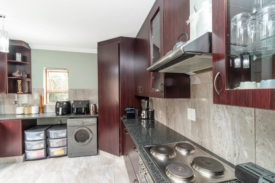 3 Bedroom Property for Sale in Maroeladal Gauteng