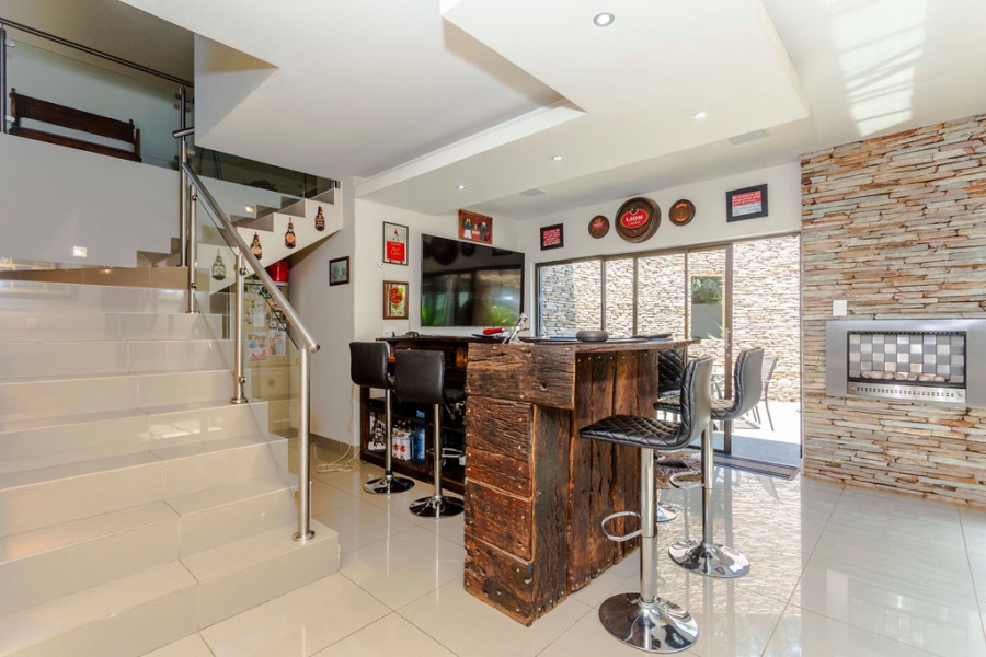 4 Bedroom Property for Sale in Serengeti Lifestyle Estate Gauteng