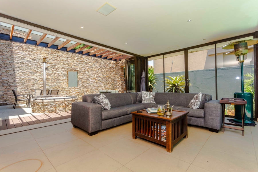 4 Bedroom Property for Sale in Serengeti Lifestyle Estate Gauteng
