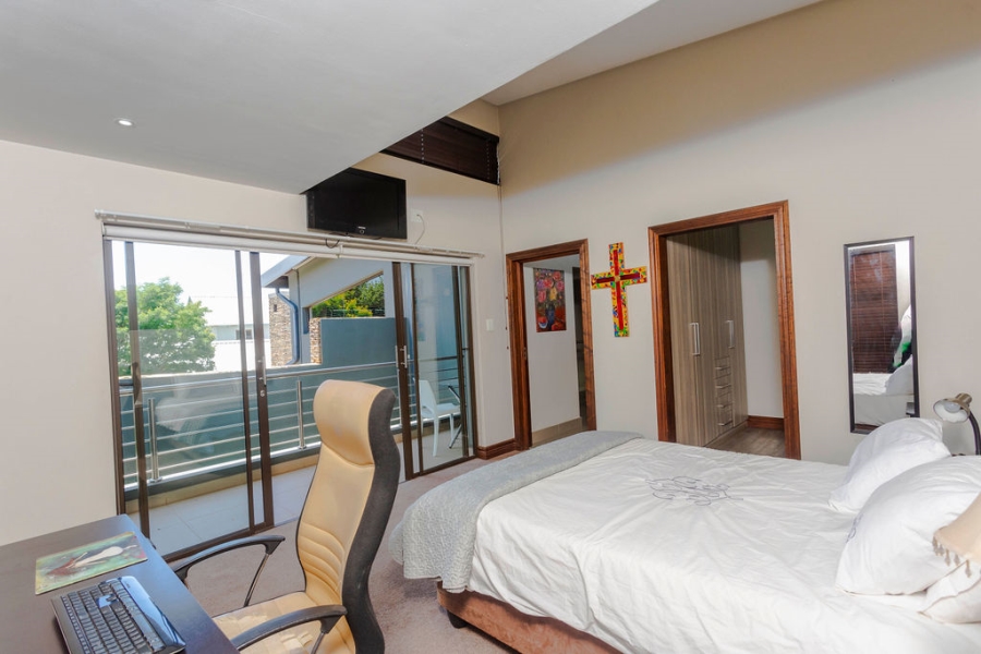 4 Bedroom Property for Sale in Serengeti Lifestyle Estate Gauteng