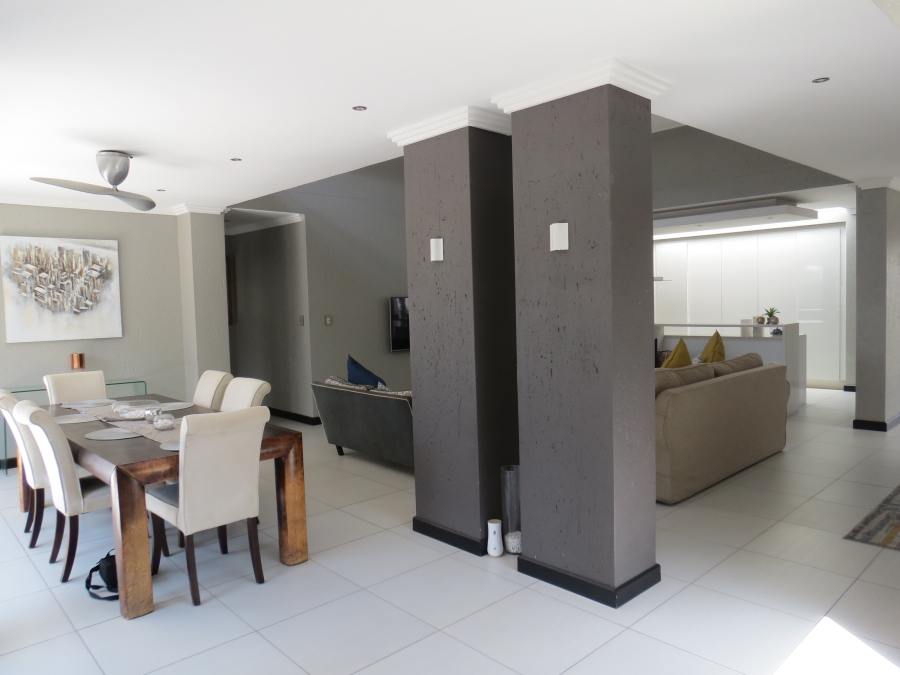 3 Bedroom Property for Sale in Greenstone Hill Gauteng