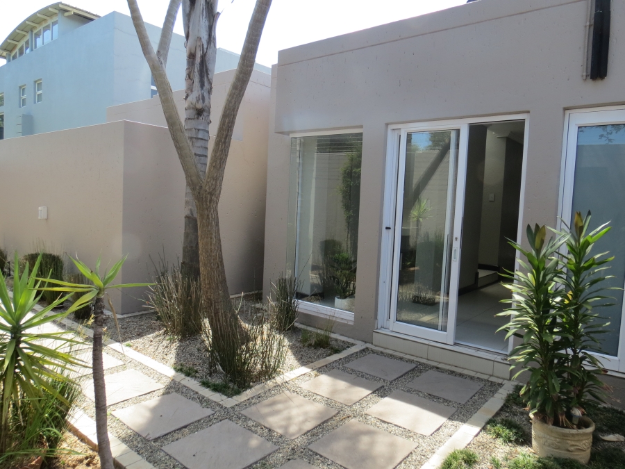 3 Bedroom Property for Sale in Greenstone Hill Gauteng