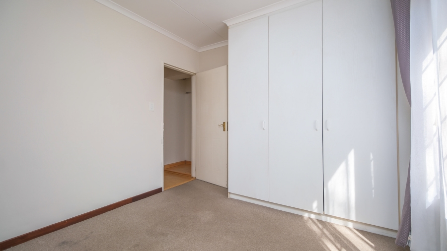 2 Bedroom Property for Sale in Lyme Park Gauteng