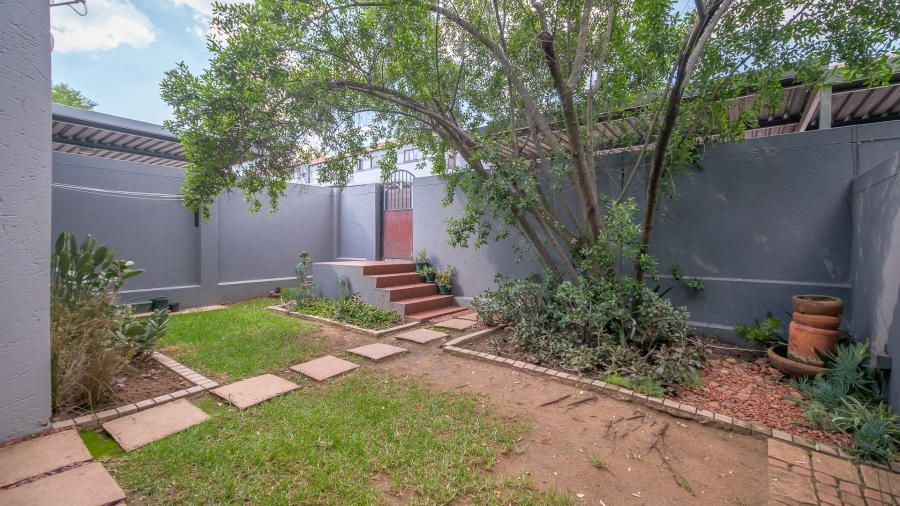2 Bedroom Property for Sale in Lyme Park Gauteng