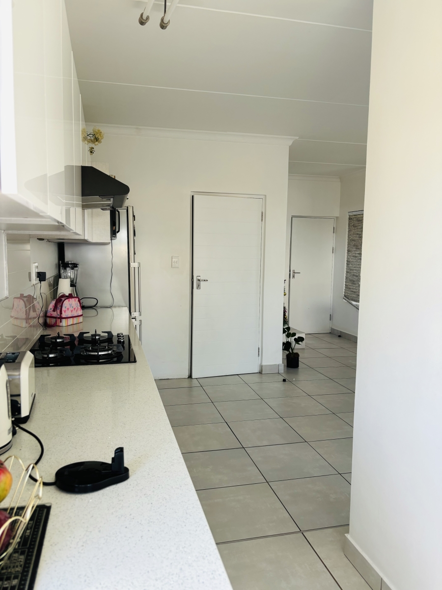 3 Bedroom Property for Sale in Thatchfield Ridge Gauteng